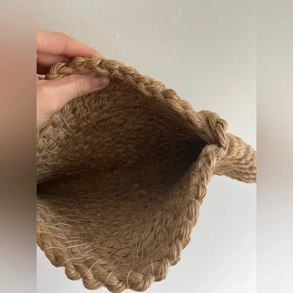 Handwoven “Moon” bag - Picture 3 of 16